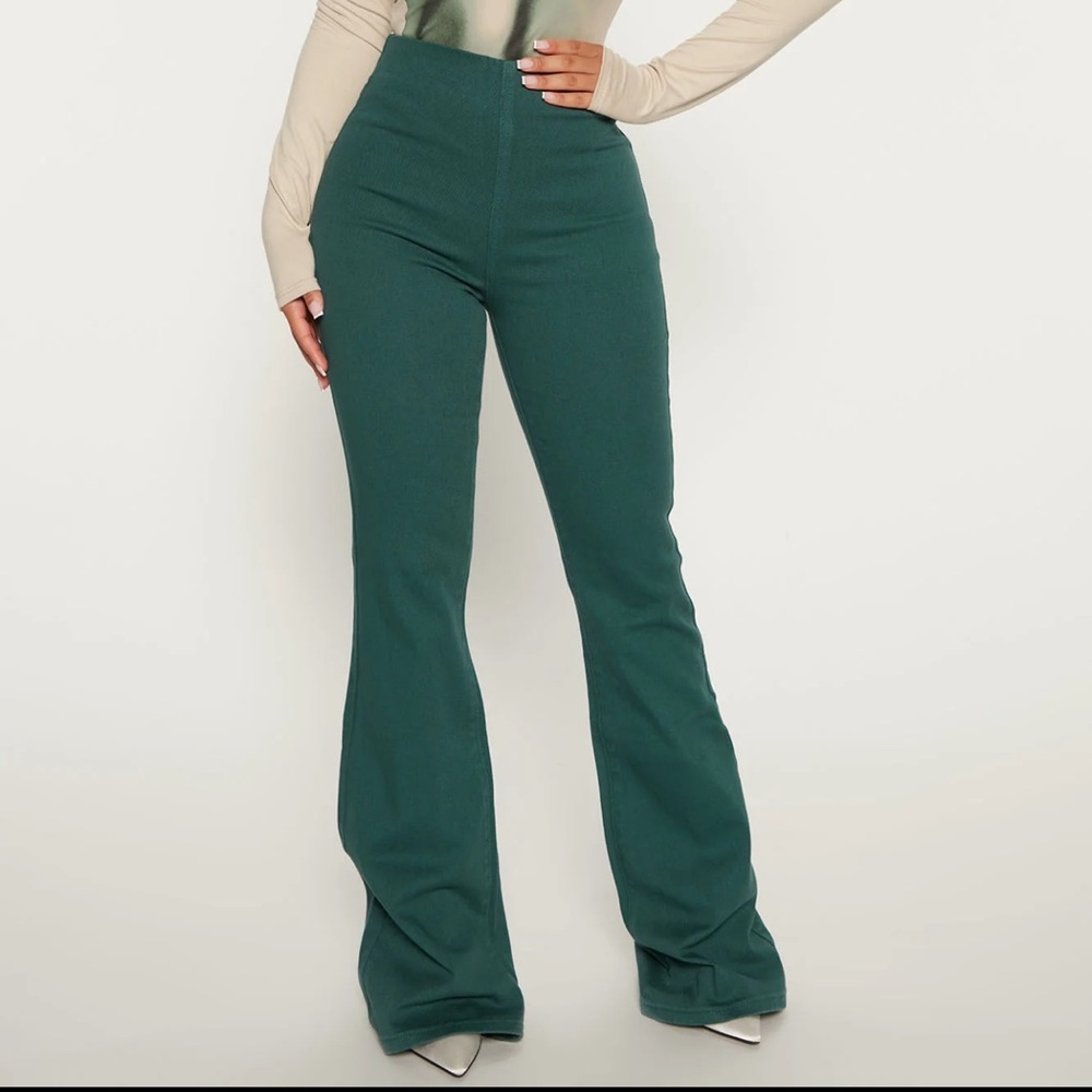 Pull on Flare Jean - Green